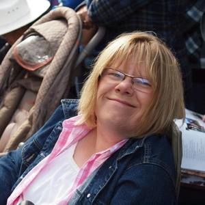 Meet your Posher, Phyllis